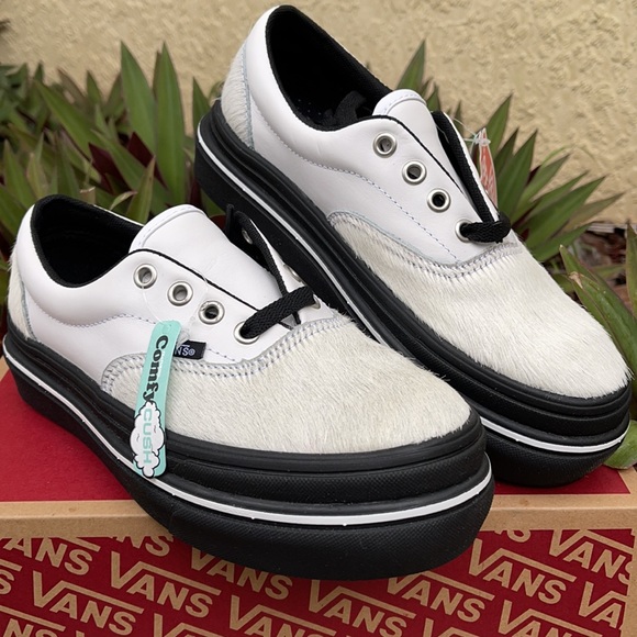 VANS COMFYCUSH E FURY PLATFORMS WMNS - Picture 2 of 16
